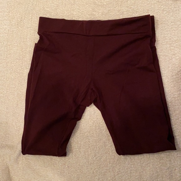 Burgundy leggings - Picture 3 of 3